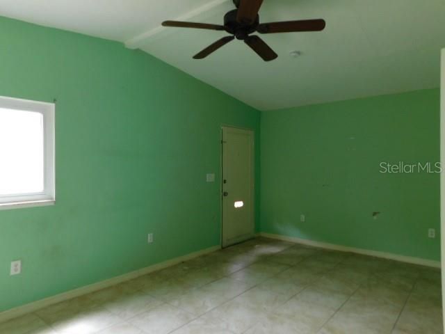 For Sale: $117,000 (3 beds, 2 baths, 1188 Square Feet)