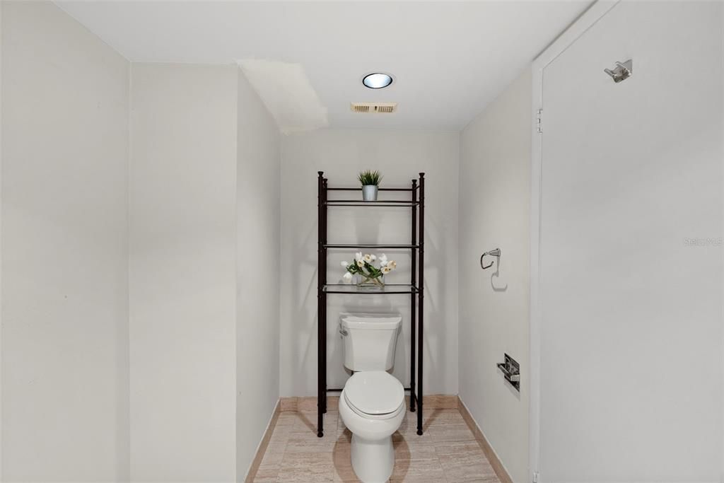 В аренду: $3,995 (2 спален, 2 ванн, 1702 Квадратных фут)