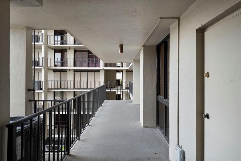 В аренду: $3,995 (2 спален, 2 ванн, 1702 Квадратных фут)