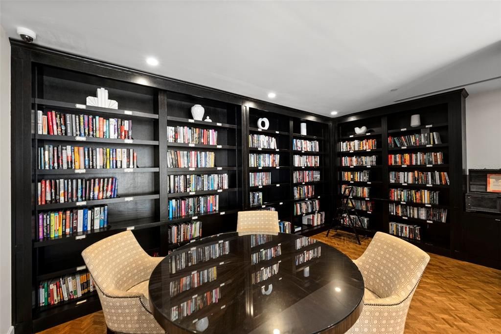 В аренду: $3,995 (2 спален, 2 ванн, 1702 Квадратных фут)