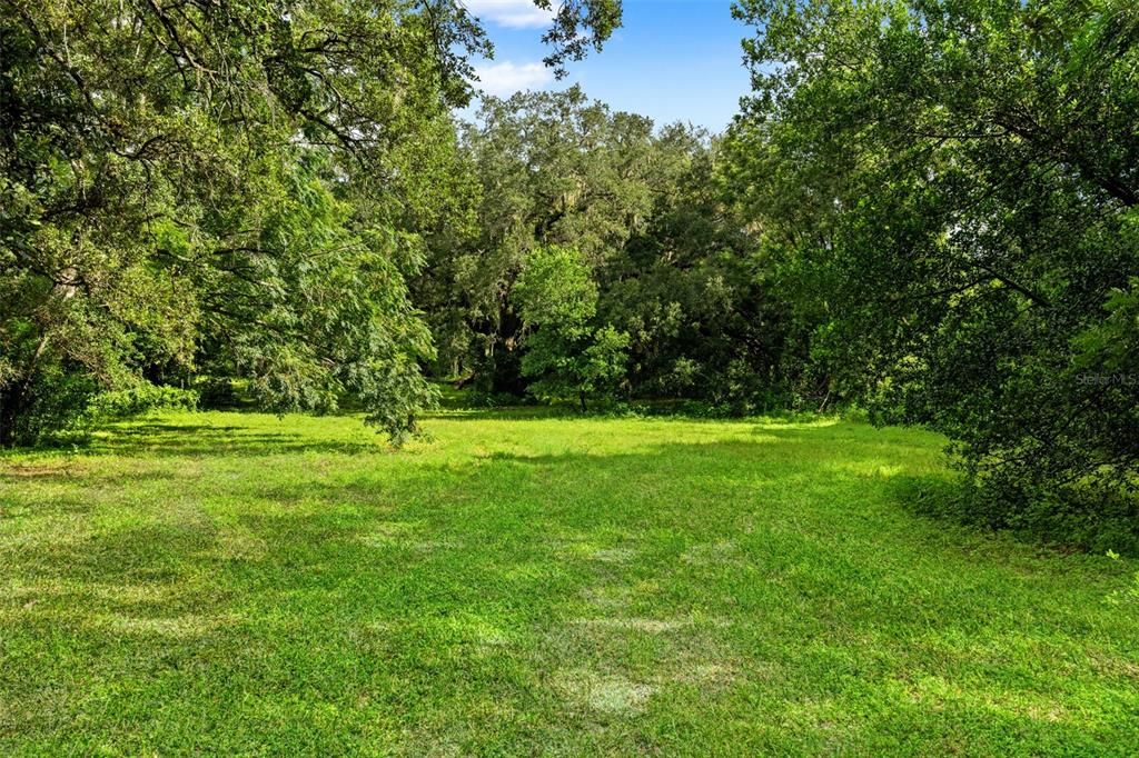 For Sale: $895,000 (5 beds, 4 baths, 3382 Square Feet)