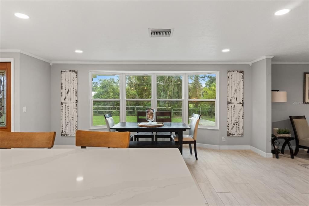 For Sale: $895,000 (5 beds, 4 baths, 3382 Square Feet)