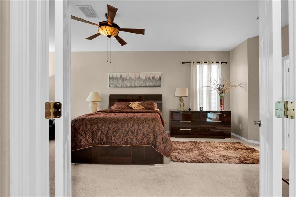 For Sale: $689,900 (4 beds, 3 baths, 3455 Square Feet)