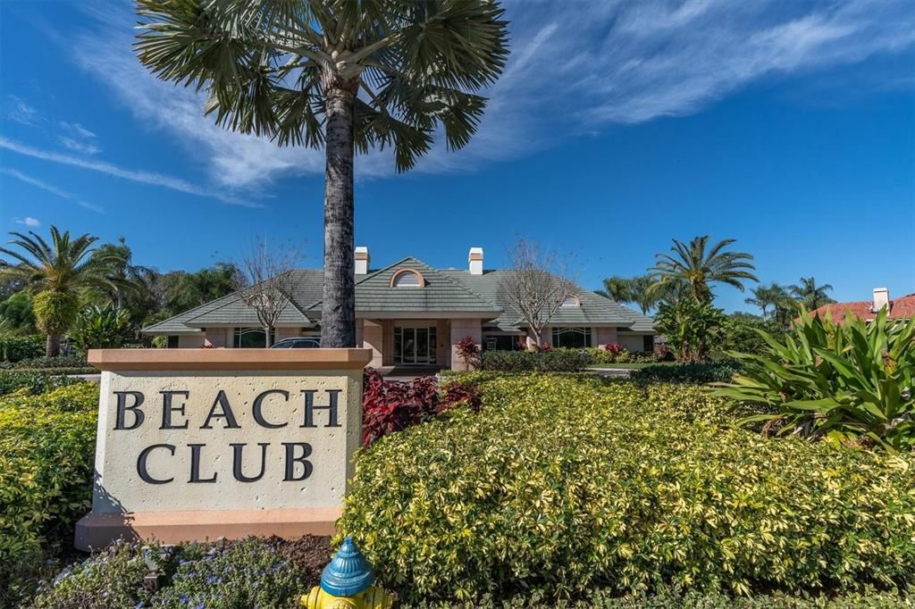 For Sale: $689,900 (4 beds, 3 baths, 3455 Square Feet)