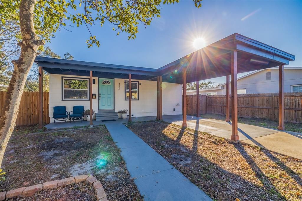 En Venta: $349,000 (2 camas, 1 baños, 744 Pies cuadrados)