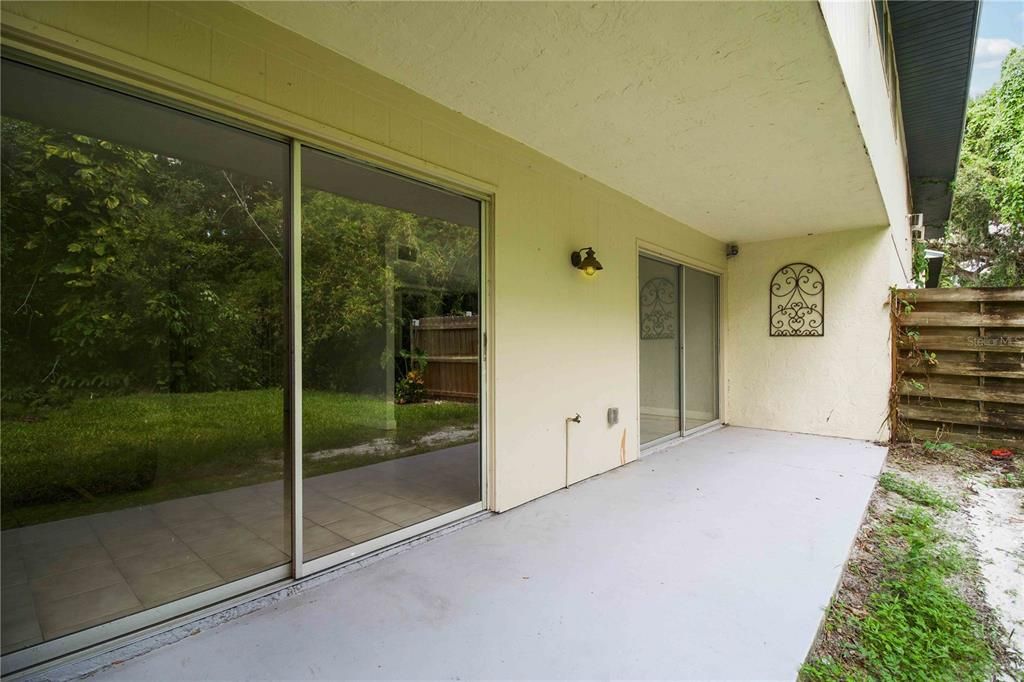 For Sale: $149,900 (3 beds, 2 baths, 1365 Square Feet)