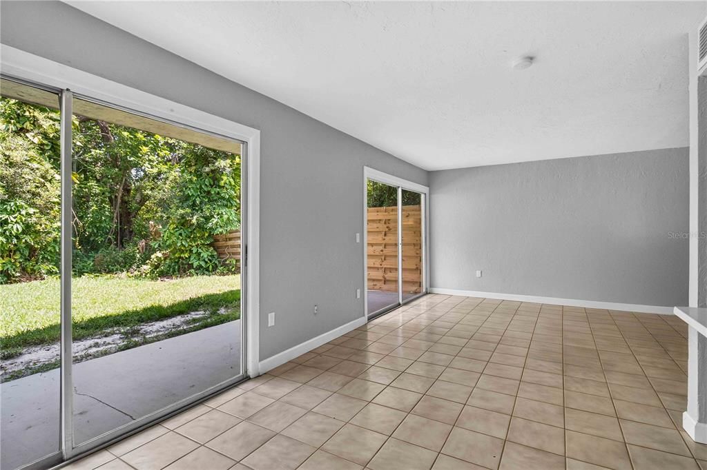 For Sale: $149,900 (3 beds, 2 baths, 1365 Square Feet)