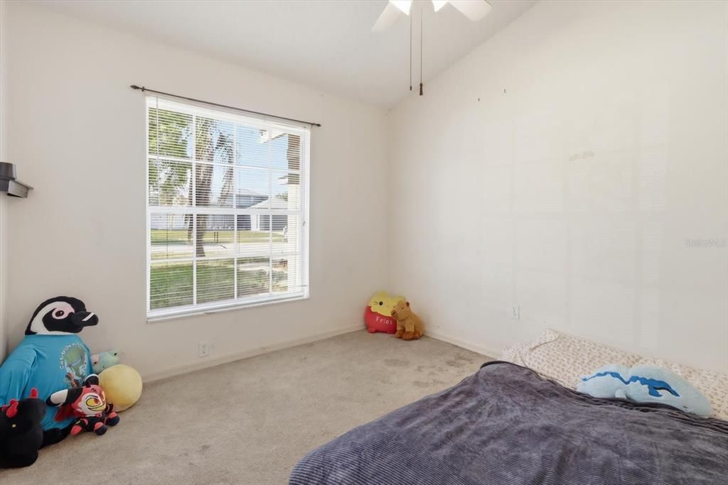 For Sale: $265,000 (3 beds, 2 baths, 1548 Square Feet)