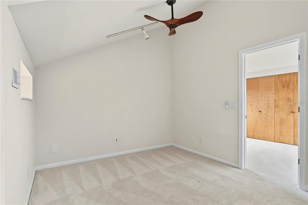 For Sale: $375,000 (4 beds, 2 baths, 2368 Square Feet)