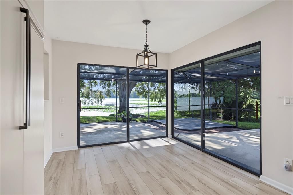For Sale: $375,000 (4 beds, 2 baths, 2368 Square Feet)