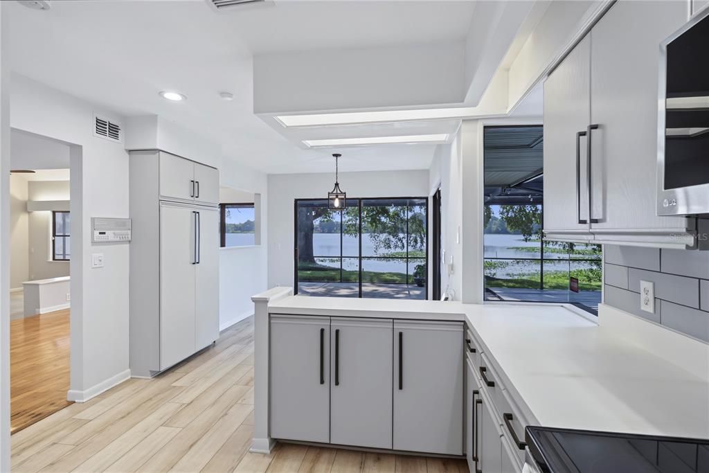 For Sale: $375,000 (4 beds, 2 baths, 2368 Square Feet)