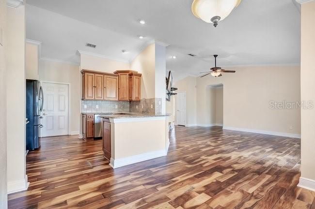 For Sale: $830,000 (4 beds, 2 baths, 2091 Square Feet)
