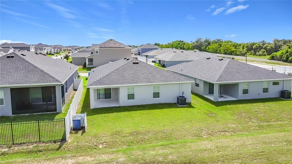 На продажу: $349,000 (4 спален, 2 ванн, 1819 Квадратных фут)