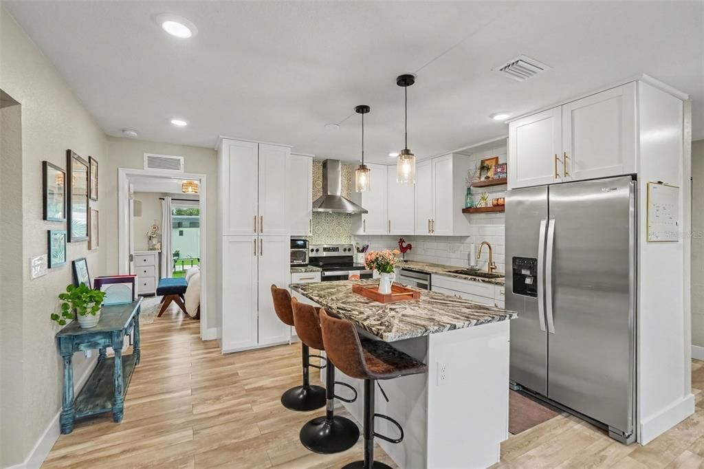 Active With Contract: $399,000 (3 beds, 2 baths, 1183 Square Feet)