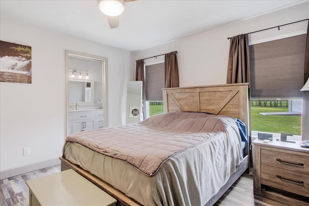 На продажу: $997,900 (5 спален, 4 ванн, 4041 Квадратных фут)