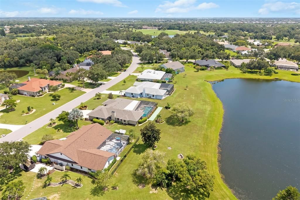 En Venta: $756,000 (3 camas, 2 baños, 2916 Pies cuadrados)