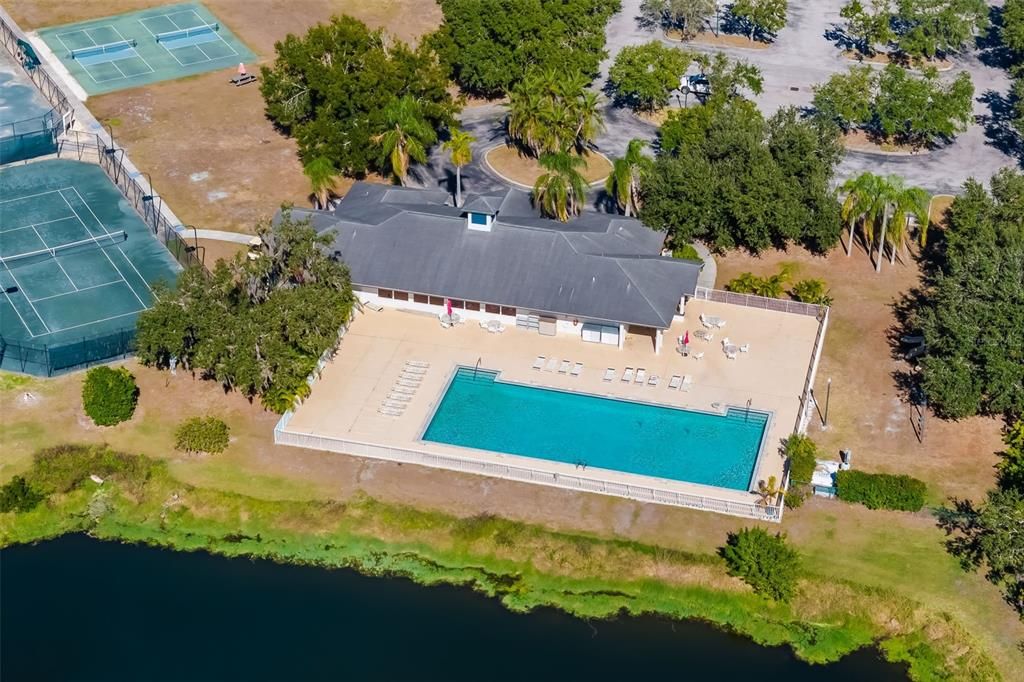 En Venta: $756,000 (3 camas, 2 baños, 2916 Pies cuadrados)