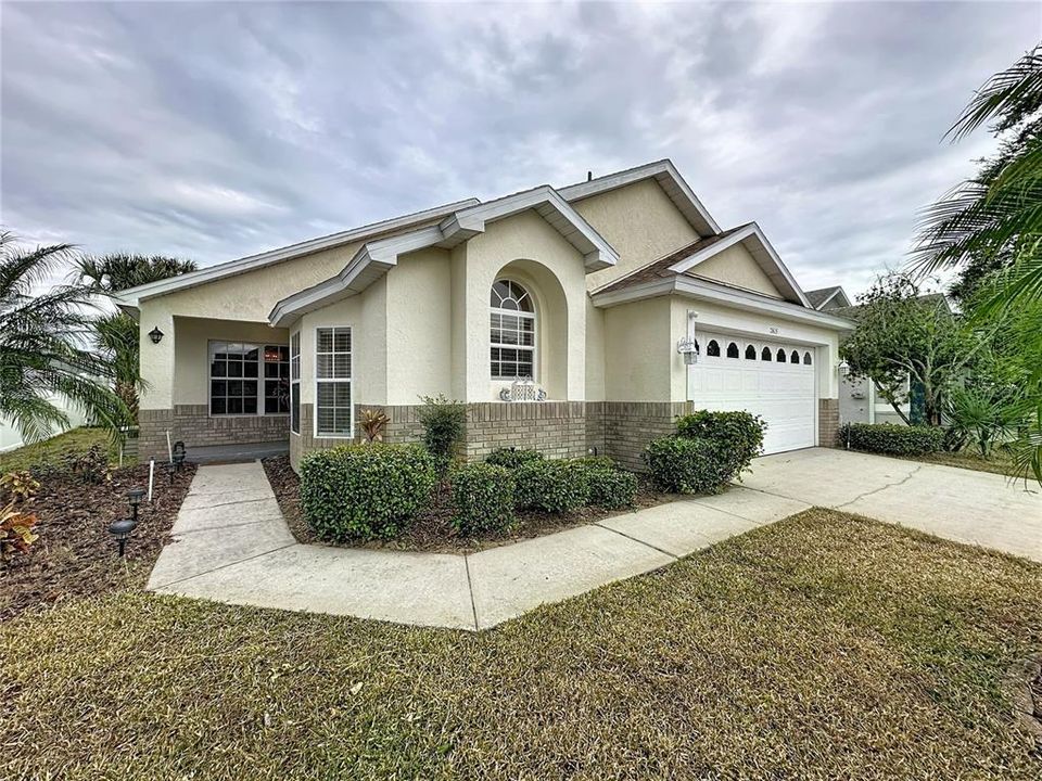 For Sale: $475,000 (4 beds, 3 baths, 1791 Square Feet)
