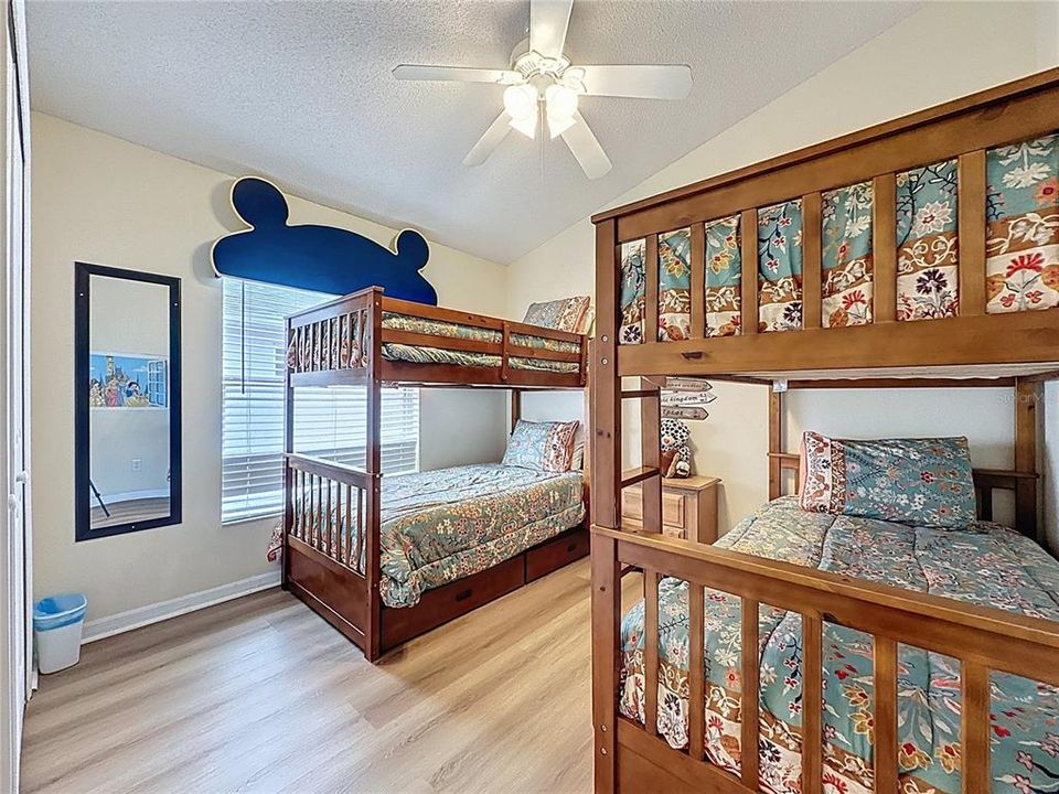 For Sale: $475,000 (4 beds, 3 baths, 1791 Square Feet)