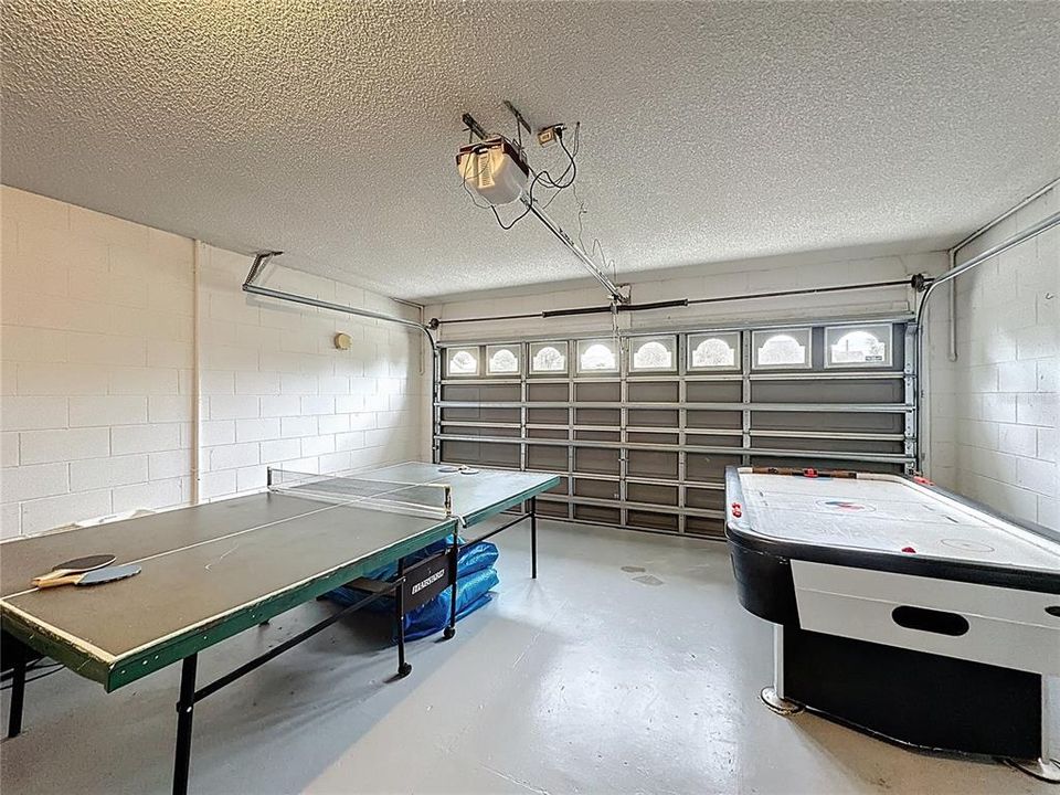 For Sale: $475,000 (4 beds, 3 baths, 1791 Square Feet)