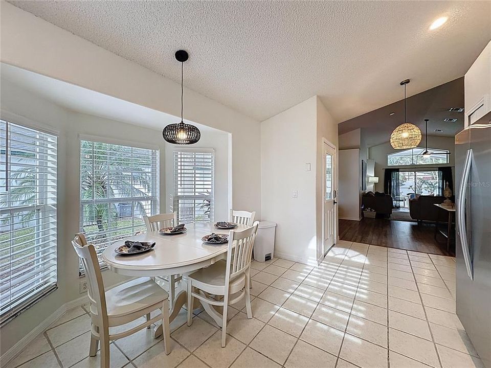 For Sale: $475,000 (4 beds, 3 baths, 1791 Square Feet)