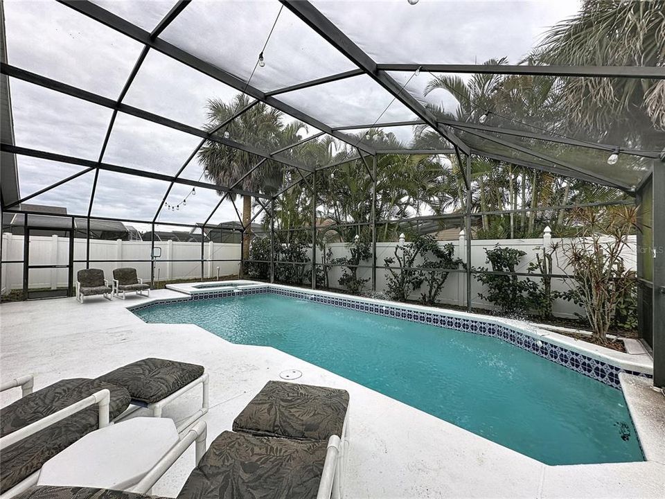 For Sale: $475,000 (4 beds, 3 baths, 1791 Square Feet)