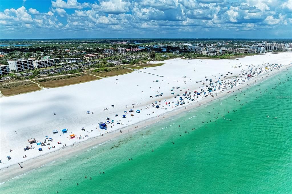 For Sale: $1,750,000 (0.41 acres)