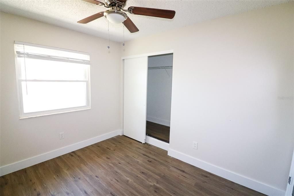 For Sale: $220,000 (3 beds, 1 baths, 1296 Square Feet)