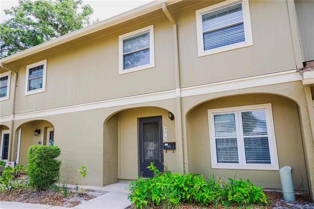 For Sale: $220,000 (3 beds, 1 baths, 1296 Square Feet)