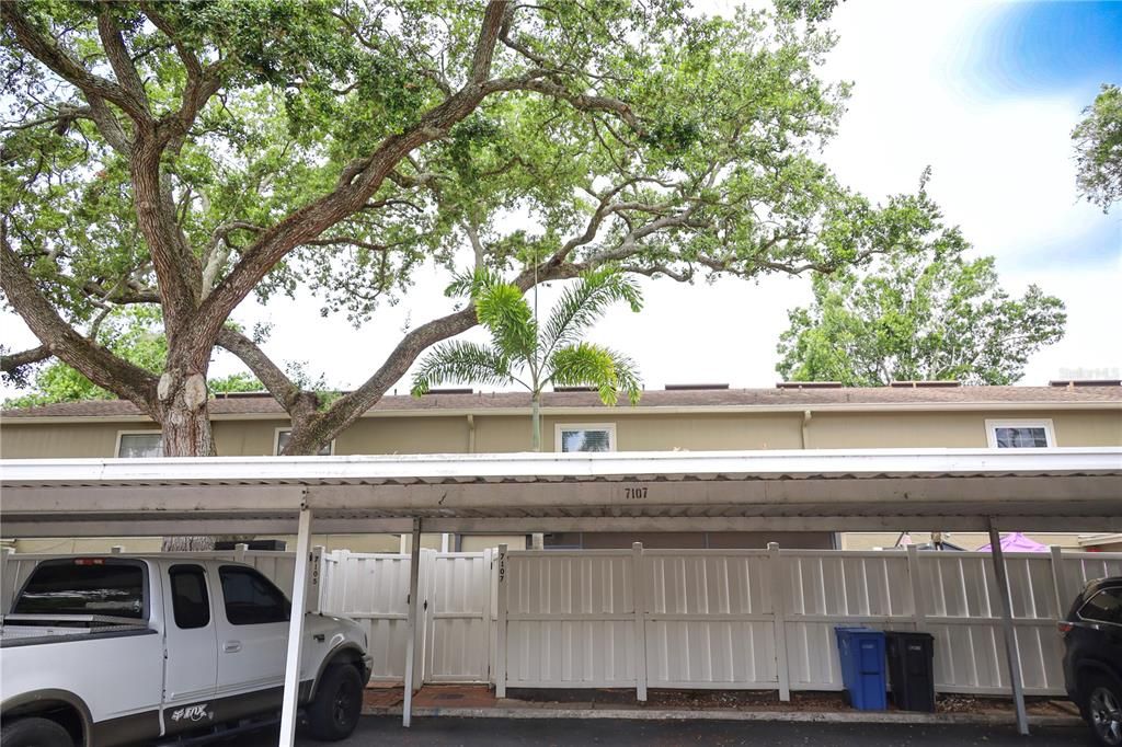 For Sale: $220,000 (3 beds, 1 baths, 1296 Square Feet)