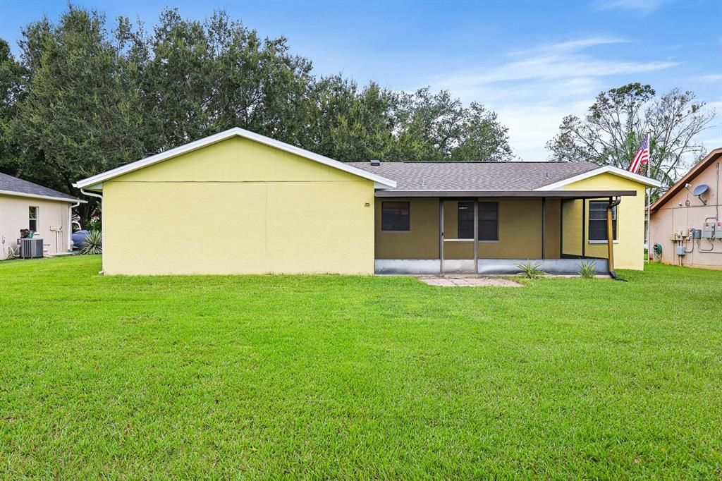 For Rent: $1,950 (3 beds, 2 baths, 1486 Square Feet)