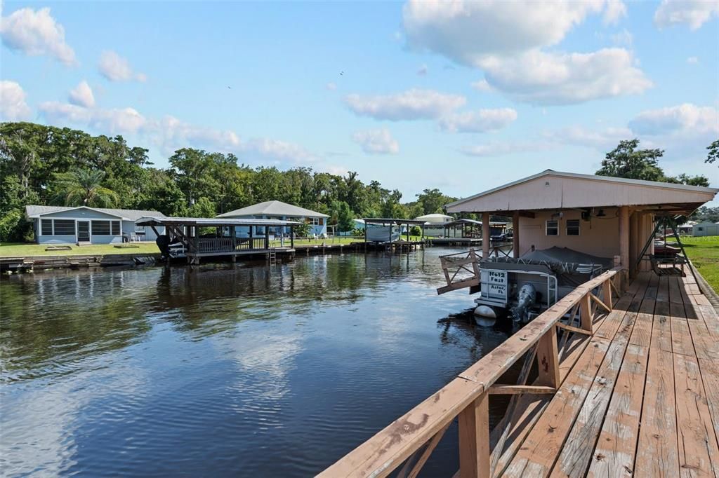 For Sale: $389,000 (2 beds, 2 baths, 1260 Square Feet)