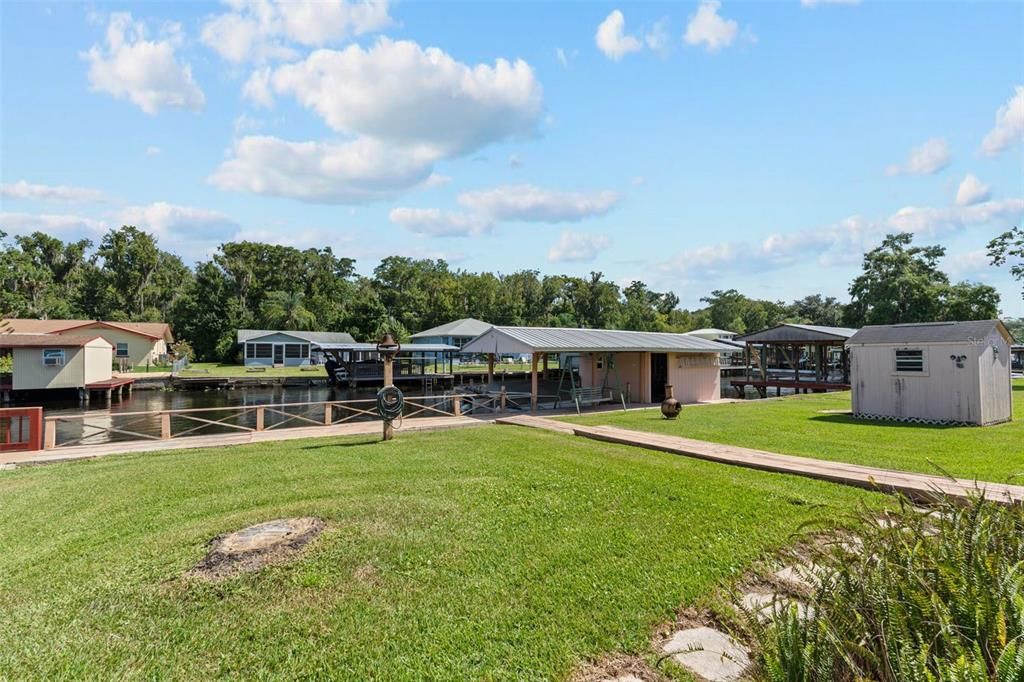 For Sale: $389,000 (2 beds, 2 baths, 1260 Square Feet)