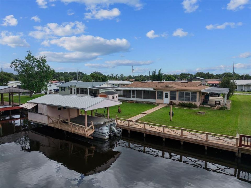 For Sale: $389,000 (2 beds, 2 baths, 1260 Square Feet)