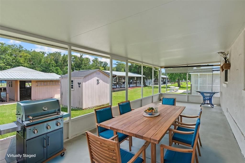 For Sale: $389,000 (2 beds, 2 baths, 1260 Square Feet)