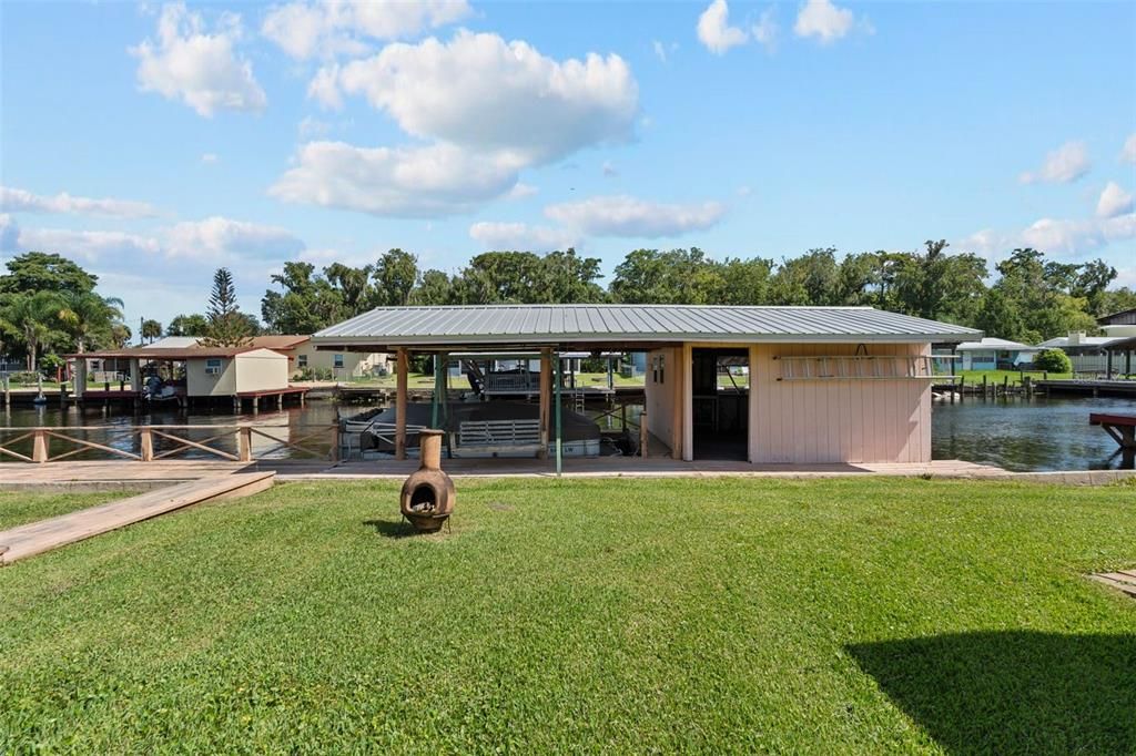For Sale: $389,000 (2 beds, 2 baths, 1260 Square Feet)