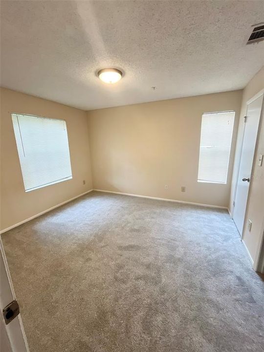 For Rent: $1,695 (2 beds, 2 baths, 962 Square Feet)