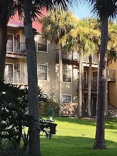 For Rent: $1,695 (2 beds, 2 baths, 962 Square Feet)