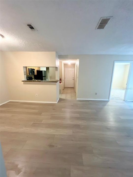 For Rent: $1,695 (2 beds, 2 baths, 962 Square Feet)