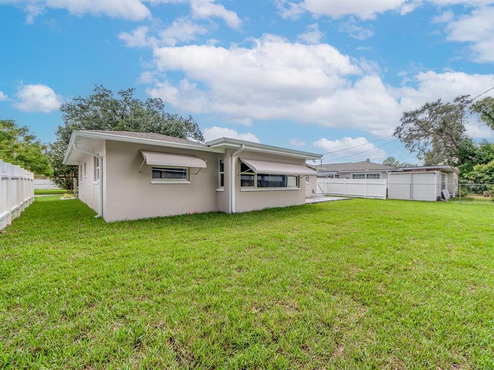 For Rent: $2,300 (2 beds, 2 baths, 1235 Square Feet)