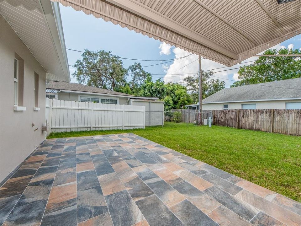 For Rent: $2,300 (2 beds, 2 baths, 1235 Square Feet)