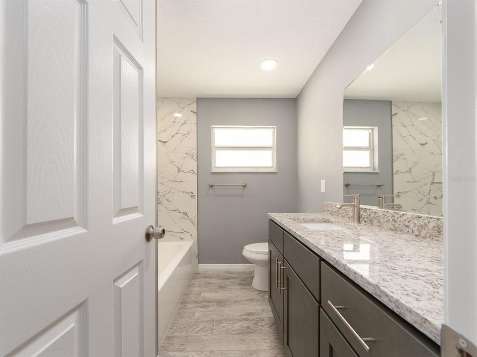 For Rent: $2,300 (2 beds, 2 baths, 1235 Square Feet)
