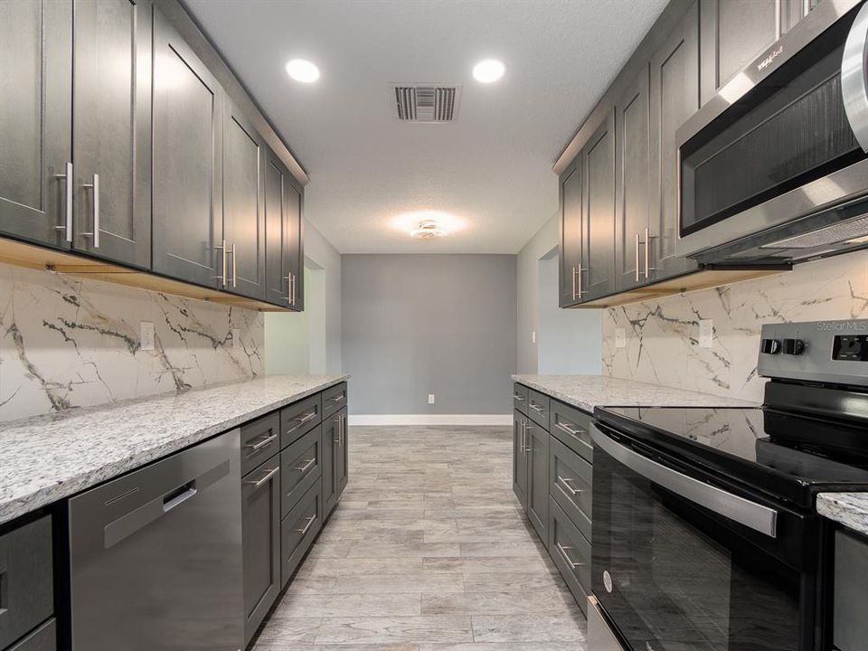 For Rent: $2,300 (2 beds, 2 baths, 1235 Square Feet)