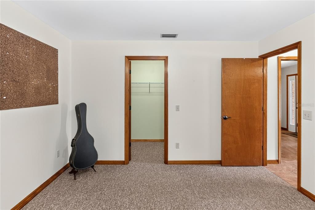 En Venta: $359,000 (3 camas, 2 baños, 1752 Pies cuadrados)