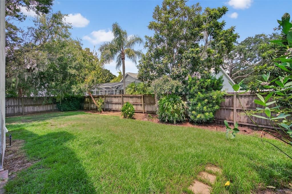 En Venta: $349,900 (4 camas, 2 baños, 2216 Pies cuadrados)