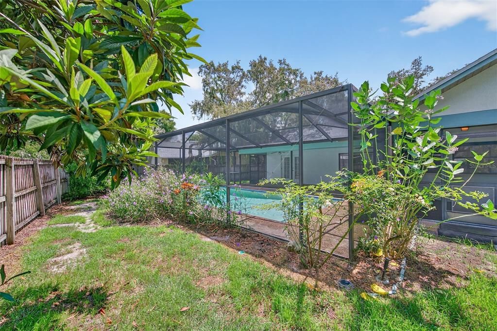 En Venta: $349,900 (4 camas, 2 baños, 2216 Pies cuadrados)