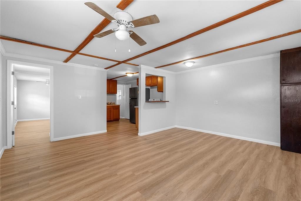 For Sale: $349,000 (7 beds, 0 baths, 2796 Square Feet)
