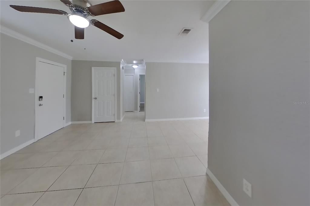 For Rent: $2,559 (3 beds, 2 baths, 1158 Square Feet)
