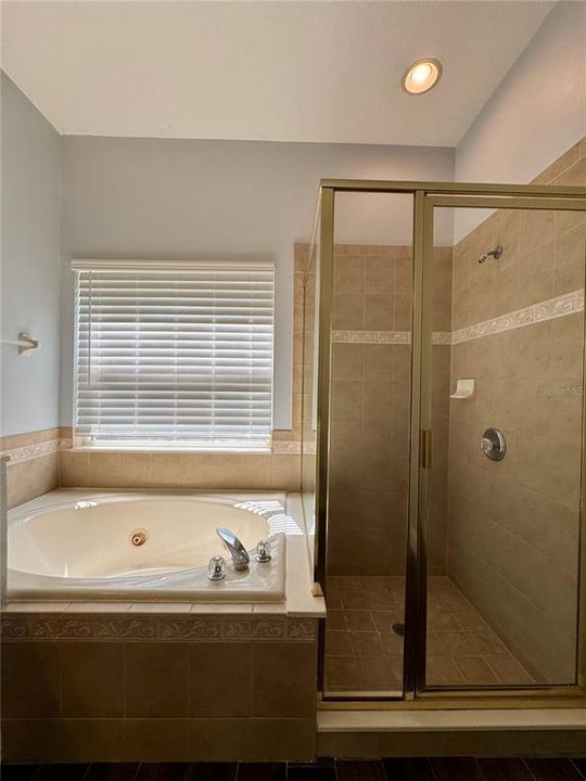En Renta: $2,950 (4 camas, 2 baños, 2004 Pies cuadrados)