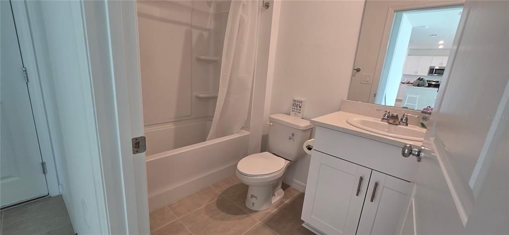 For Rent: $2,650 (5 beds, 3 baths, 2287 Square Feet)
